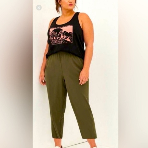 torrid Pants - Torrid Happy Camper Woven Strech Pull On Pant In Olive Size 3X B76